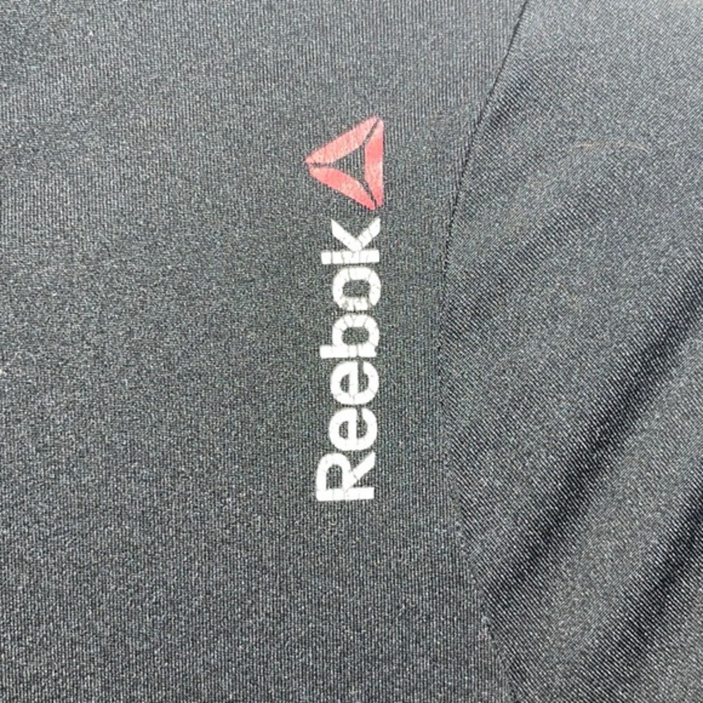 Reebok Under Shirt, Black Sweat Proof Small - Picture 3 of 5